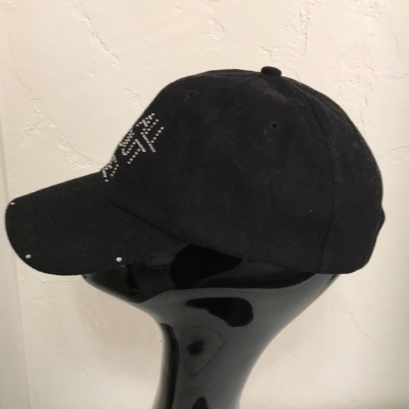 NWOT Sun Cap Women’s Adjustable Hat with Rhinestones “It’s All About Me!” OS - Picture 3 of 8